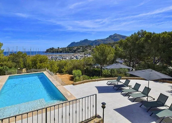 Atemberaubende Villa Mit Meerblick Und Pool
