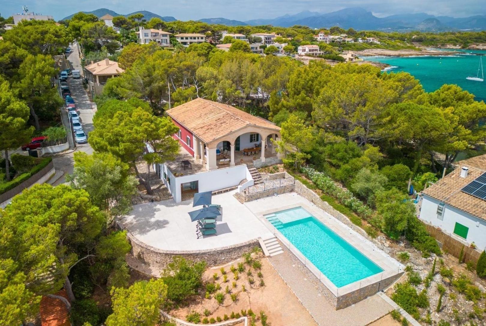 Ferienhaus Atemberaubende Mit Meerblick Und Pool