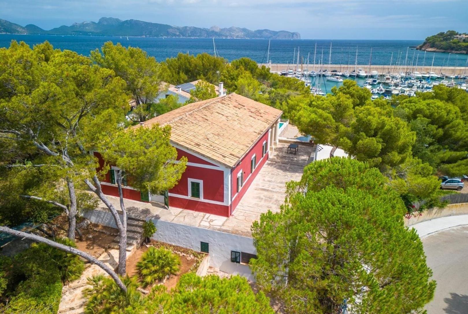 Ferienhaus Atemberaubende Mit Meerblick Und Pool